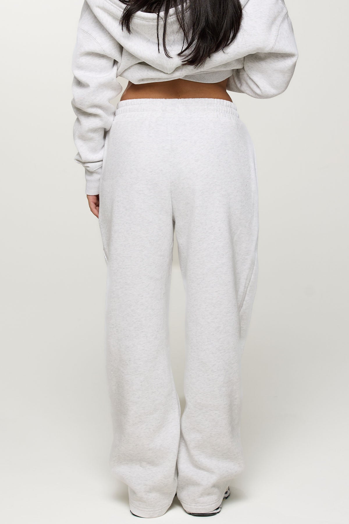 CLOUD STRAIGHT SWEATPANTS - HEATHERED GREY